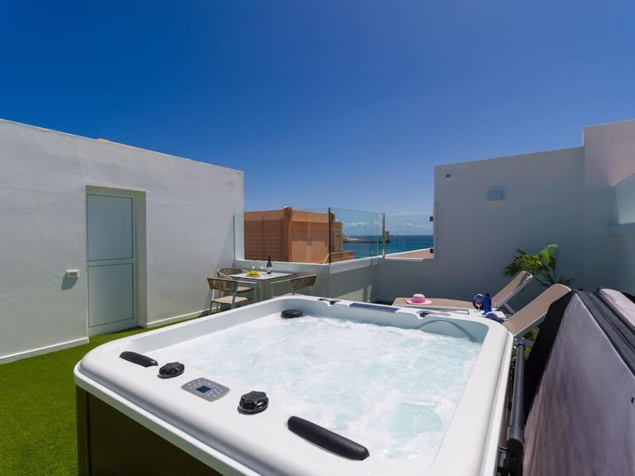 Vivienda Vacacional Irene Arinaga Exteriör bild